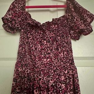 Francesca’s Maxi Floral Pink and Black Dress! Only worn 2 times, super pretty 🎀